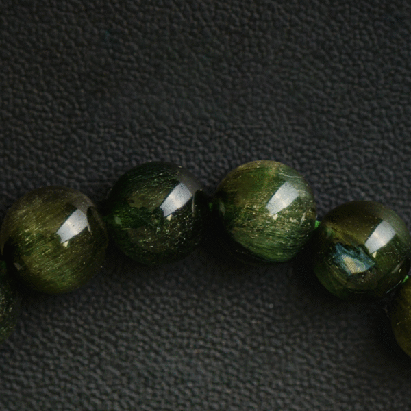 Nature Green Crystal Bracelet (Extraordinary Energy)