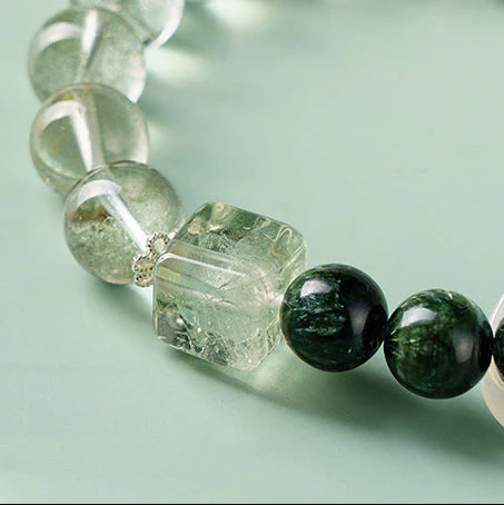 Natural Green Crystal Bracelet (Health and Longevity)