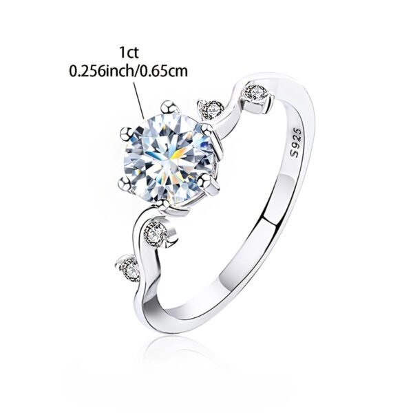 Mozambique Diamond: 1 carat; Silver weights are 1 piece of a shining 1-carat Mozambique stone ring, S925 pure silver promise ring, ladies' wedding engagement ring, wedding season jewelry, anniversary halo ring, Thanksgiving and Valentine's Day gift for wo